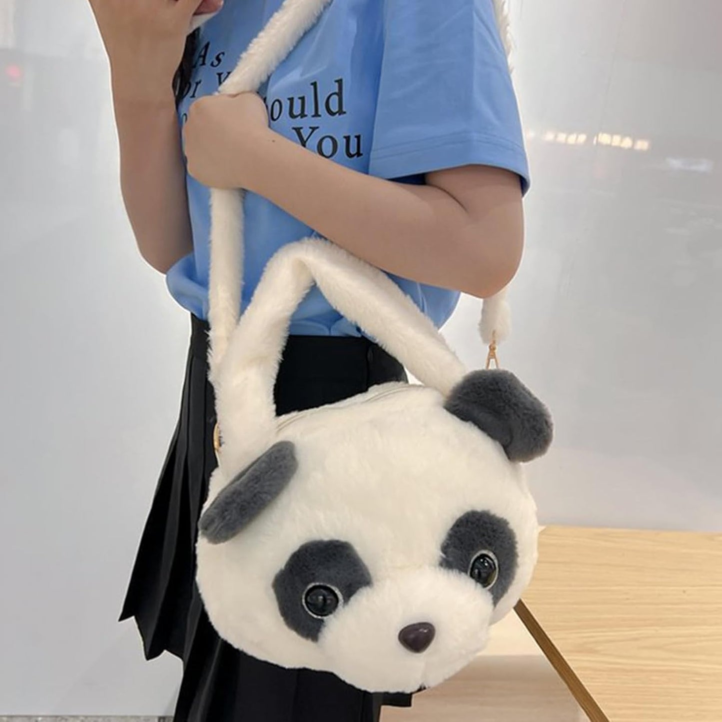¡Luce Única y Roba Miradas con el Bolso Panda Más Tierno del Mundo! 👀💕